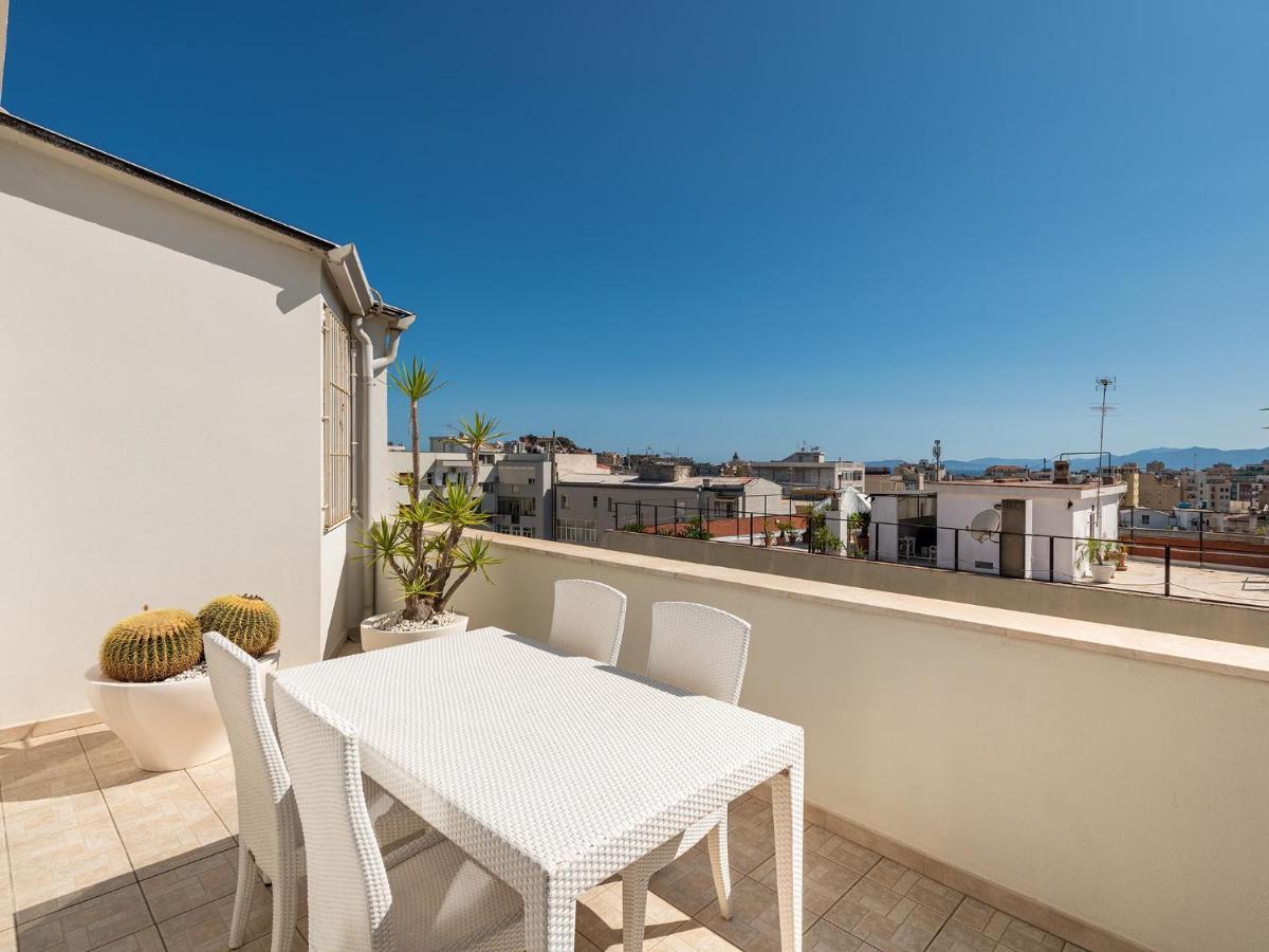 Apartmán Penthouse Center Cagliari Exteriér fotografie